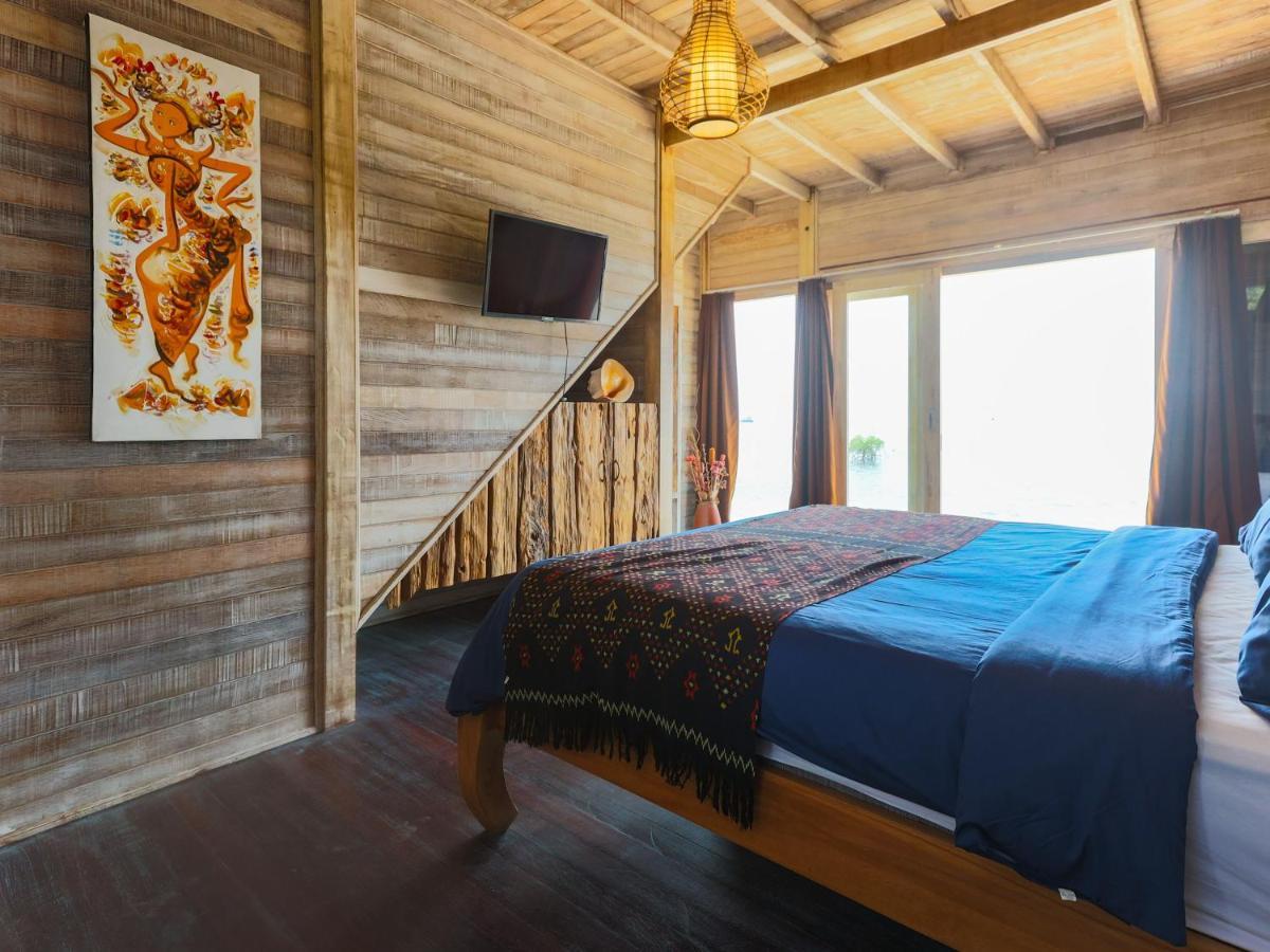Lembo Lagoon Bungalows Нуса-Лембонган Екстер'єр фото